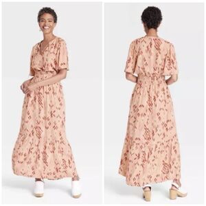 NEW Knox Rose Maxi Dress Size L